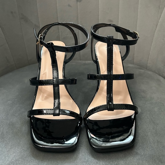 Pierre Dumas sandal heels size 6 - Picture 3 of 8